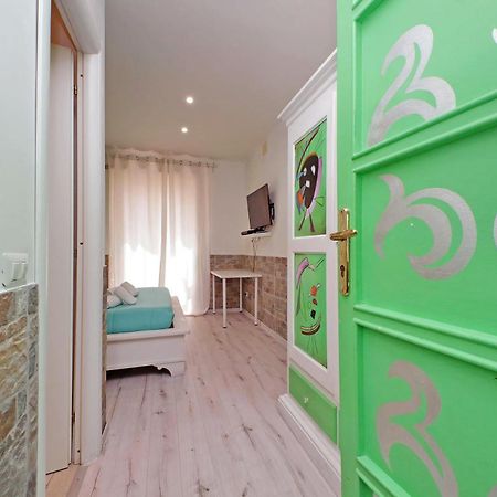 Lucky Domus Appio Apartment Rome Exterior photo